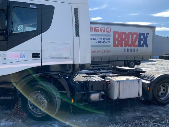 2012 Iveco Stralis, белый, 2100000 рублей - вид 2