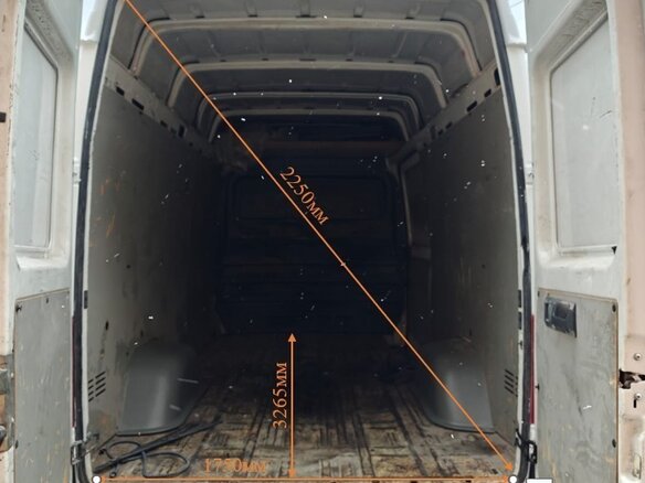 2014 Mercedes-Benz Sprinter Classic, белый, 1570000 рублей - вид 4