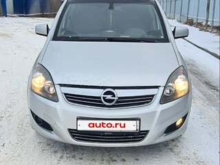 2013 Opel Zafira B Рестайлинг, серебристый, 1100000 рублей, вид 1