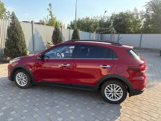 2018 Kia Rio X-Line IV, красный, 1550000 рублей, вид 4