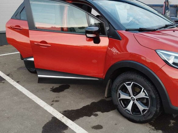 2018 Renault Kaptur I, оранжевый, 1350000 рублей - вид 3