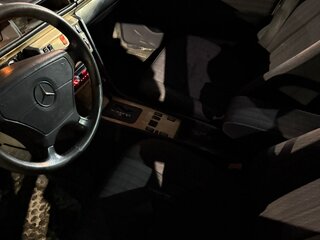 1989 Mercedes-Benz W124 300, серый, 600000 рублей, вид 5