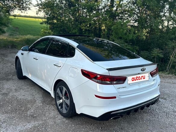 2018 Kia Optima IV Рестайлинг, белый, 2270000 рублей - вид 5