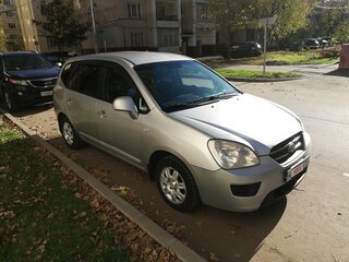 2010 Kia Carens II (UN), серебристый, 460000 рублей, вид 2