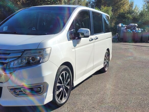 2013 Honda Stepwgn IV Рестайлинг, белый, 2150000 рублей - вид 11