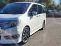 2013 Honda Stepwgn IV Рестайлинг, белый, 2150000 рублей - вид 11