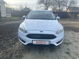2017 Ford Focus III Рестайлинг, белый, 870000 рублей, вид 1