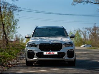 2018 BMW X5 30d IV (G05/G18), белый, 7100000 рублей, вид 4
