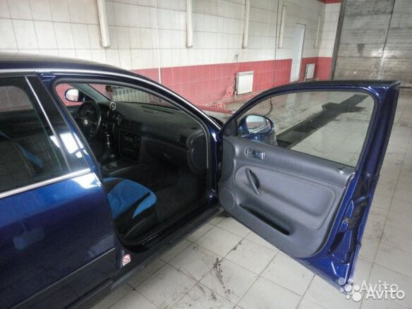 2004 Volkswagen Passat B5 Рестайлинг, синий, 600000 рублей - вид 3