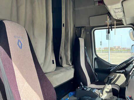 2012 Renault Premium, белый, 3299000 рублей, вид 4