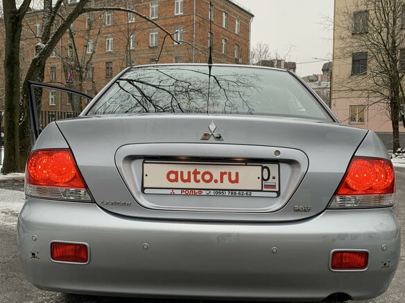 2005 Mitsubishi Lancer IX, серый, 1000000 рублей - вид 8