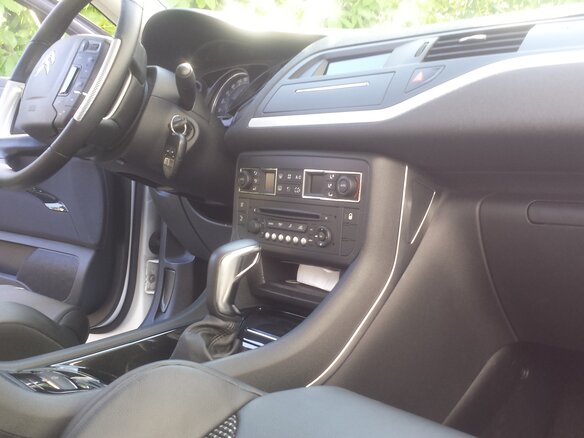 2012 Citroen C5 II, белый - вид 4