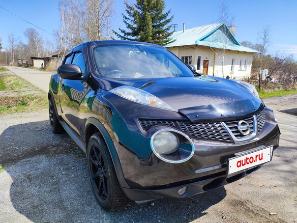 2011 Nissan Juke I, коричневый, 630000 рублей