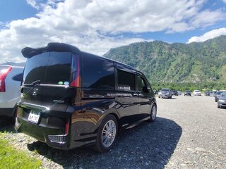 2015 Honda Stepwgn Spada V, чёрный, 2000000 рублей, вид 4
