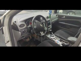 2008 Ford Focus II Рестайлинг, серебристый, 620000 рублей, вид 5