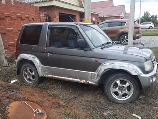 2001 Mitsubishi Pajero Mini II, серый, 270000 рублей, вид 3