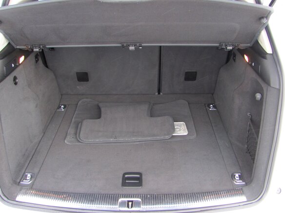 2011 Audi Q5 I (8R), белый - вид 12