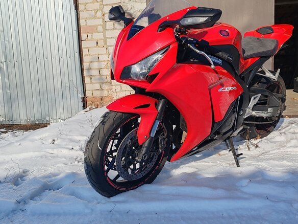 2016 Honda CBR 1000 RR/RA Fireblade, красный, 1200000 рублей - вид 5