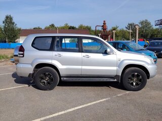 2003 Toyota Land Cruiser Prado 120 Series, серебристый, 1550000 рублей, вид 2