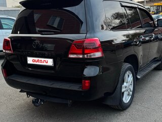 2009 Toyota Land Cruiser 200 Series, чёрный, 3100000 рублей, вид 4