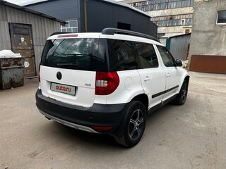 2011 Skoda Yeti I, белый, 550000 рублей, вид 3
