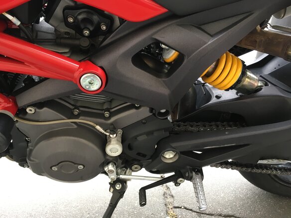 2012 Ducati Monster 796, красный - вид 6