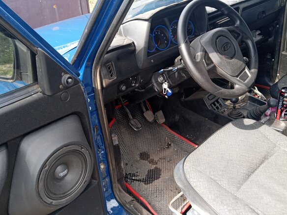 2008 Lada (ВАЗ) 2121 (4x4) I Рестайлинг, синий, 420000 рублей - вид 4