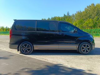 2020 Hyundai Grand Starex I Рестайлинг 2, чёрный, 4000000 рублей, вид 4