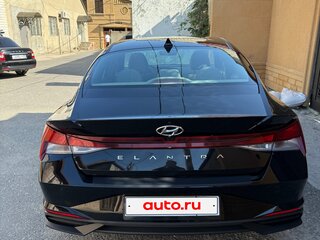 2022 Hyundai Elantra VII (CN7), чёрный, 1840000 рублей, вид 4