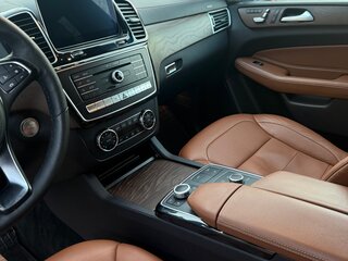 2018 Mercedes-Benz GLS 350 d I (X166), белый, 5000000 рублей, вид 5