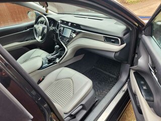 2018 Toyota Camry US Market VIII (XV70), чёрный, 2500000 рублей, вид 5