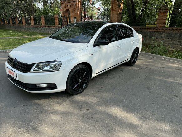 2011 Volkswagen Passat B7, белый, 1200000 рублей