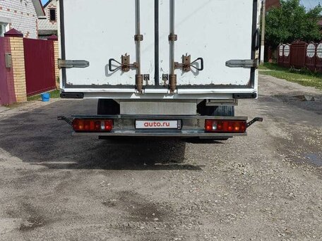2013 Iveco Daily, белый, 2000000 рублей, вид 4