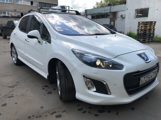 2013 Peugeot 308 I Рестайлинг, белый, 1150000 рублей, вид 2