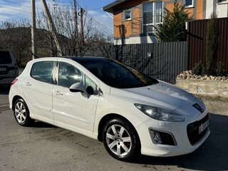 2011 Peugeot 308 I Рестайлинг, белый, 775000 рублей, вид 1