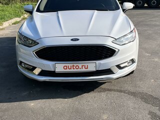 2018 Ford Fusion (North America) II Рестайлинг, белый, 1500000 рублей, вид 2
