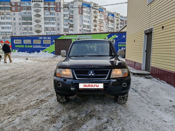 2004 Mitsubishi Pajero III Рестайлинг, чёрный, 850000 рублей - вид 1