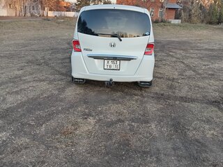 2016 Honda Freed I Рестайлинг 2, белый, 1500000 рублей, вид 3