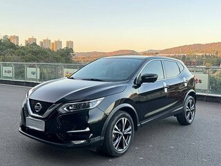 2021 Nissan Qashqai II Рестайлинг, чёрный, 1800000 рублей, вид 1
