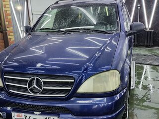 1998 Mercedes-Benz M-Класс 320 I (W163), синий, 560000 рублей, вид 5