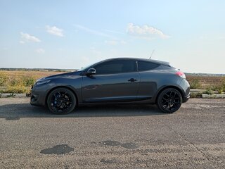 2013 Renault Megane III Рестайлинг, серый, 850000 рублей, вид 3