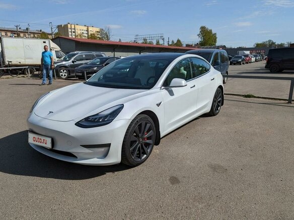 2019 Tesla Model 3 Performance I, белый