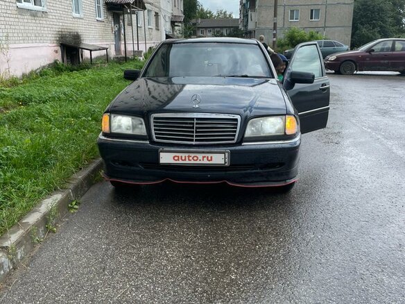 1998 Mercedes-Benz C-Класс 180 I (W202) Рестайлинг, синий, 450000 рублей - вид 2