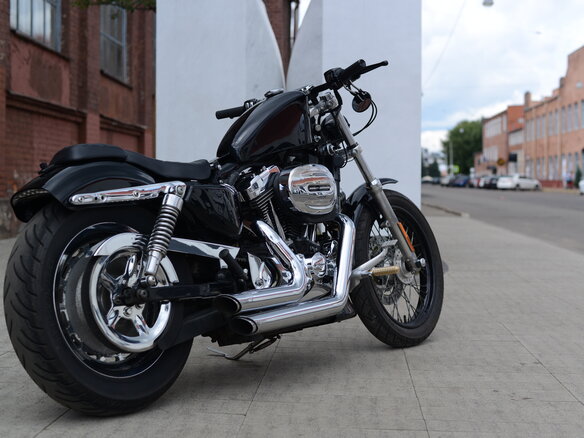 2003 Harley-Davidson Sportster 1200, чёрный