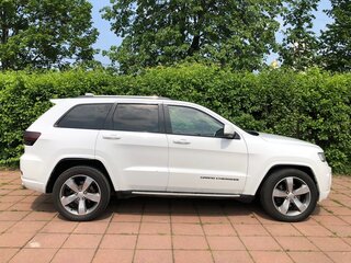 2013 Jeep Grand Cherokee IV (WK2) Рестайлинг, белый, 2400000 рублей, вид 4