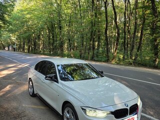 2016 BMW 3 серии 320i xDrive VI (F3x) Рестайлинг, белый, 2250000 рублей, вид 4
