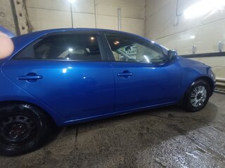 2010 Kia Cerato 6-speed II, голубой, 600000 рублей, вид 2