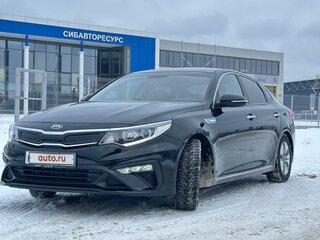 2017 Kia K5 II, чёрный, 2300000 рублей, вид 1