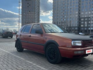 1992 Volkswagen Golf III, красный, 320000 рублей, вид 3