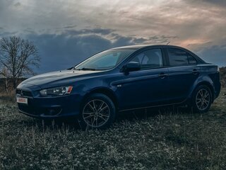 2010 Mitsubishi Lancer X, синий, 900000 рублей, вид 2